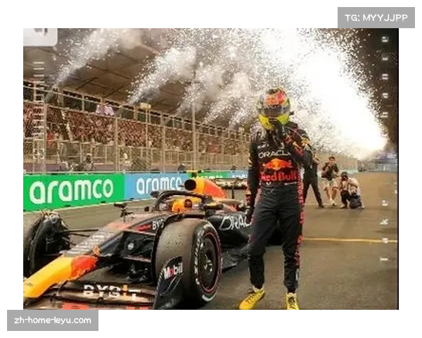 维斯塔潘赛季第12胜 红牛车手拉斯维加斯站夺冠