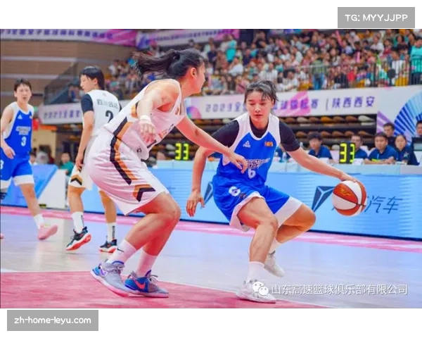 曹君伟山东女篮表现稳健 场均15分跻身本土得分前十 曹君伟山东女篮表现稳健 场均15分跻身本土得分前十